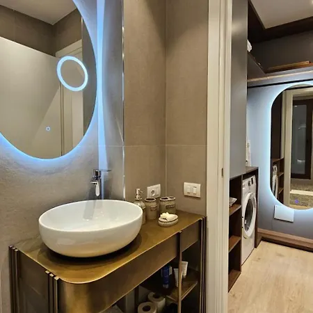 Center Easy_luxury *